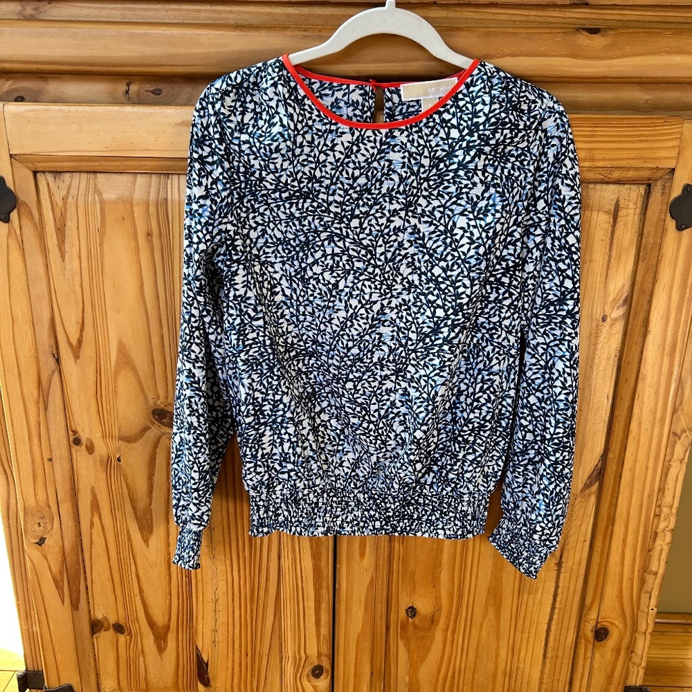 Michael Kors Blouse Blue Floral Print Smocked Hem Round Neck Top Size Small